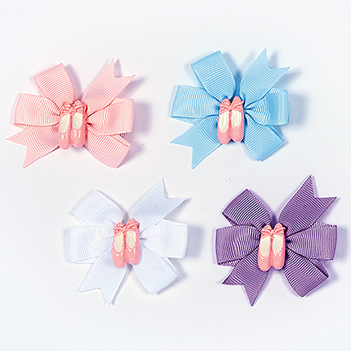 3915 Pinwheel Bow w Ballet Shoes - Click Image to Close